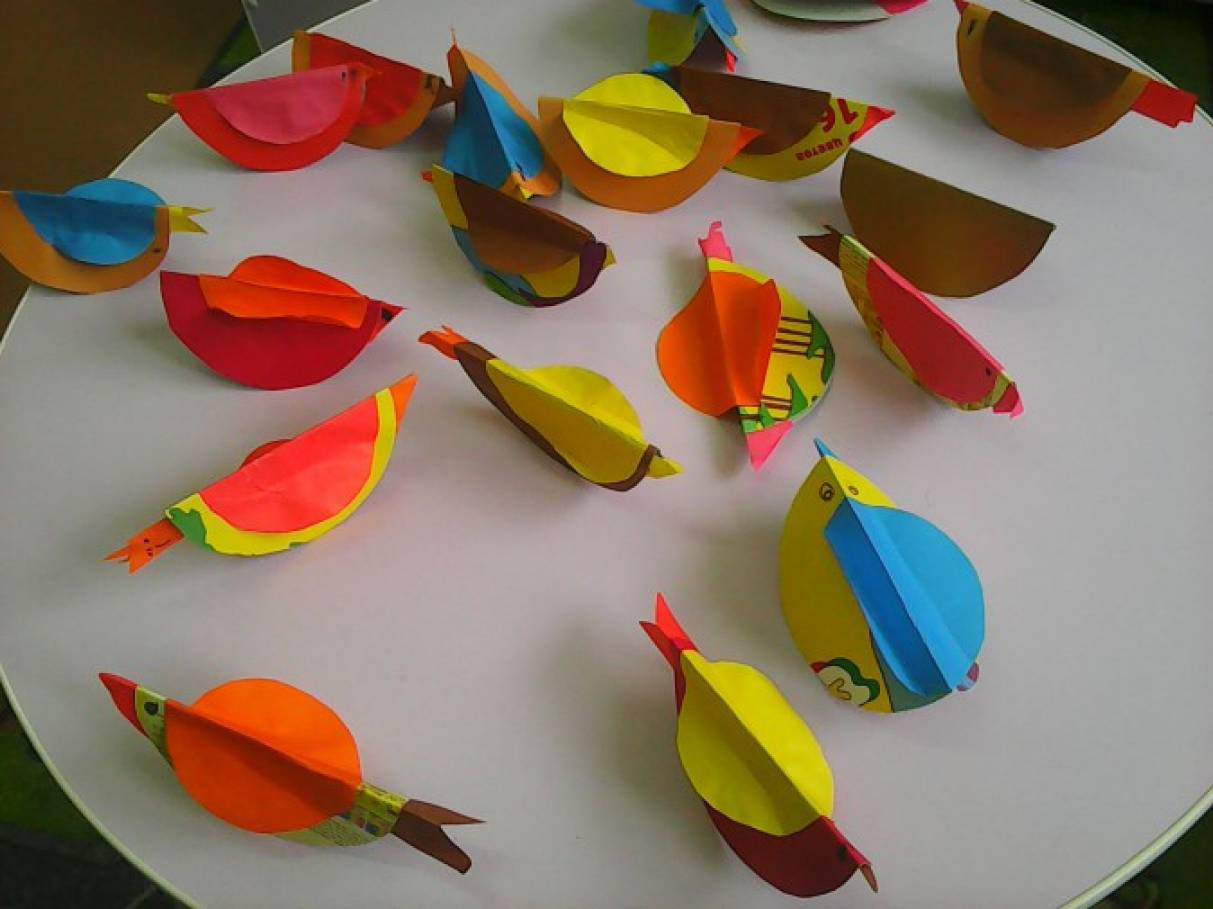 Шаблоны птичек из бумаги для украшения интерьера