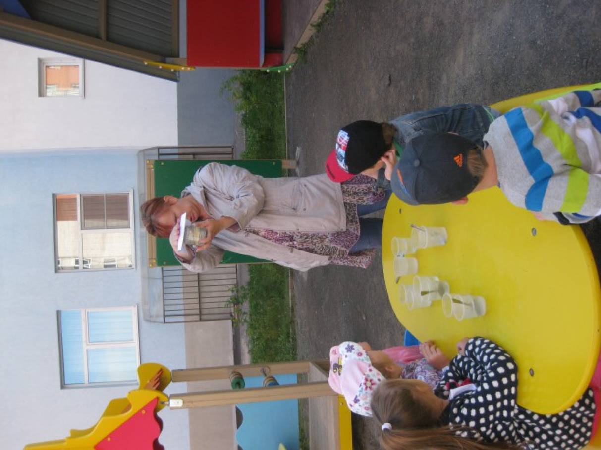 Конспект развлечения в детском саду. Фото развлечения в ДОУ С бабушками.
