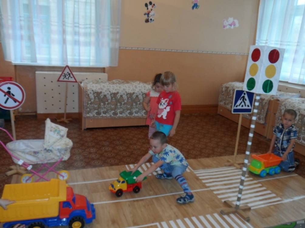 Проект по пдд в средней группе краткосрочный