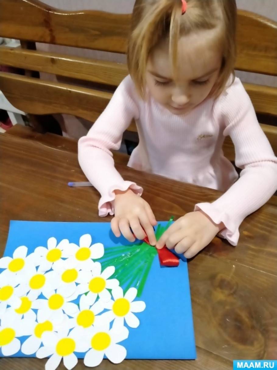 изготовление праздничной открытки к 8 марта