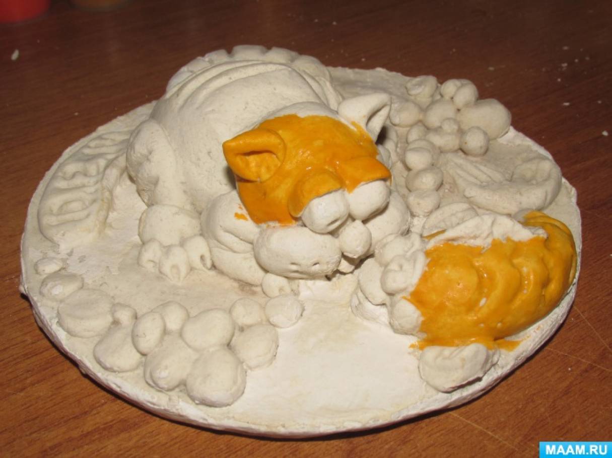 Кот из соленого теста