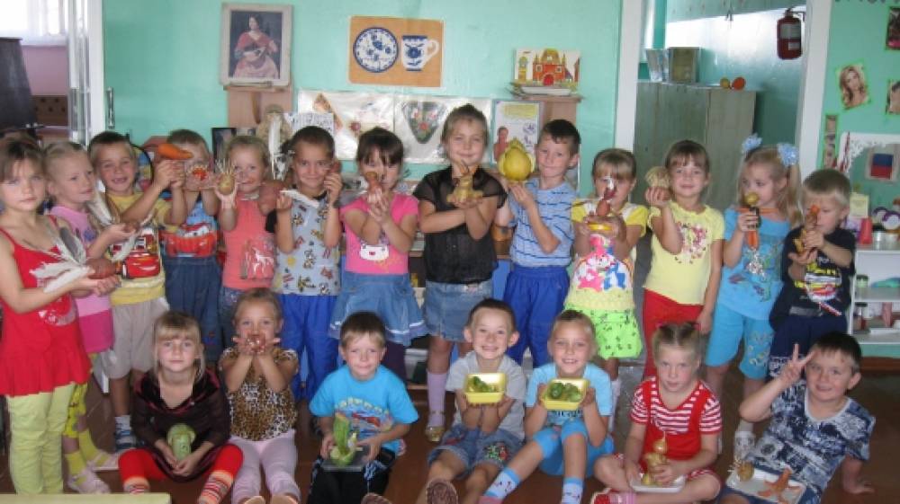 Фотовыставка коллективной работы в подготовительной группе «Чудо-овощи»
