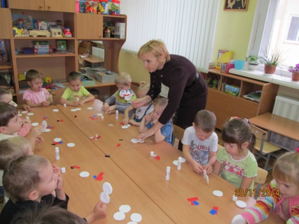 Цыплята из ватных дисков Фото Цыплята из ватных дисков