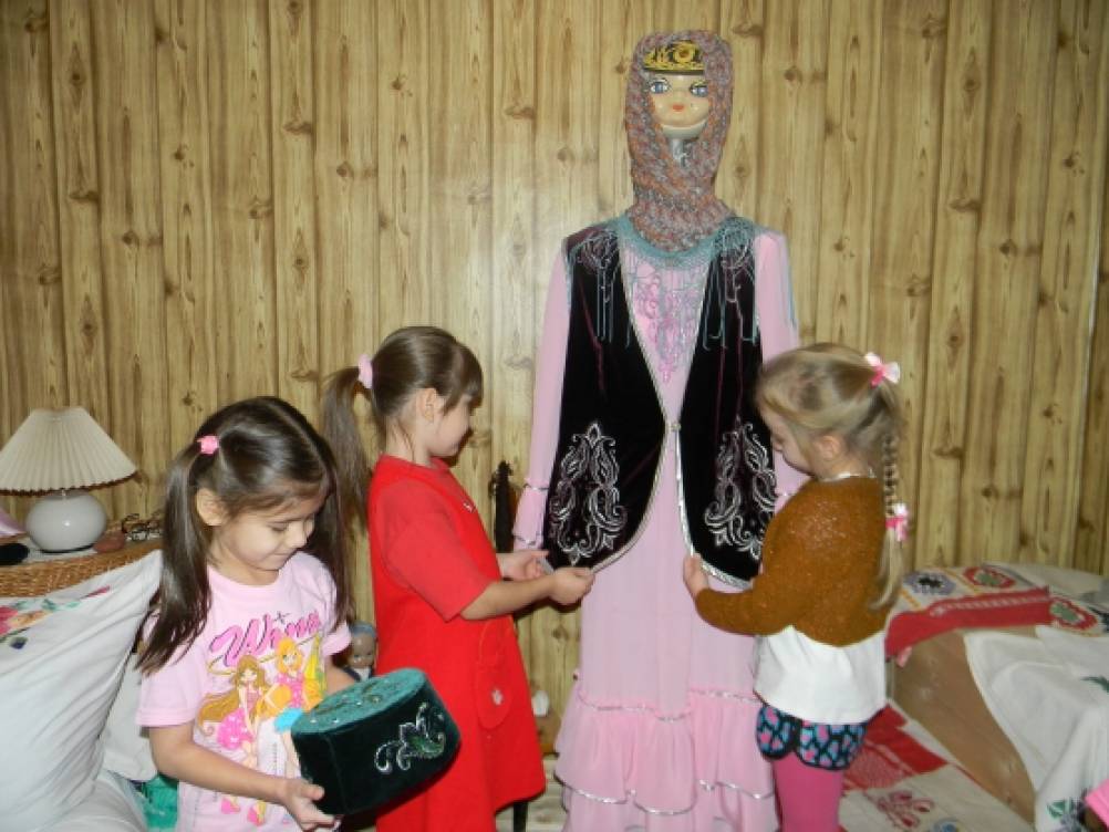 �� ����� ������ �� �������������-������������� ���������� ������������. ���������� � ��������� ����������