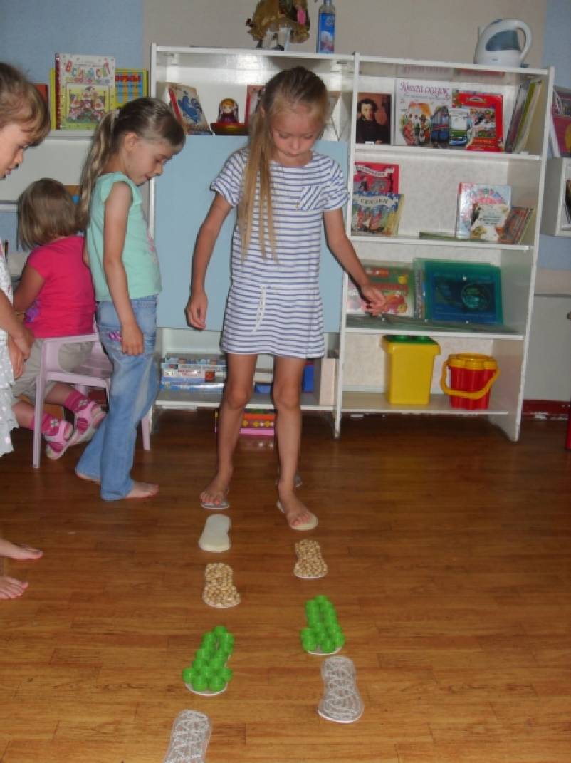 спортивный инвентарь для детского сада. нестандартное оборудование в детском. нестандартное оборудование для физкультуры в детском. нетрадиционное физкультурное оборудование. нестандартное оборудование в детском.