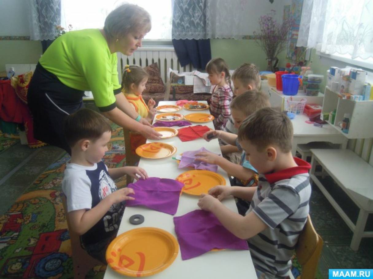 Тема занятий по ФГОС «Волшебство магнита» Фото Тема занятий по ФГОС «Волшебство магнита»