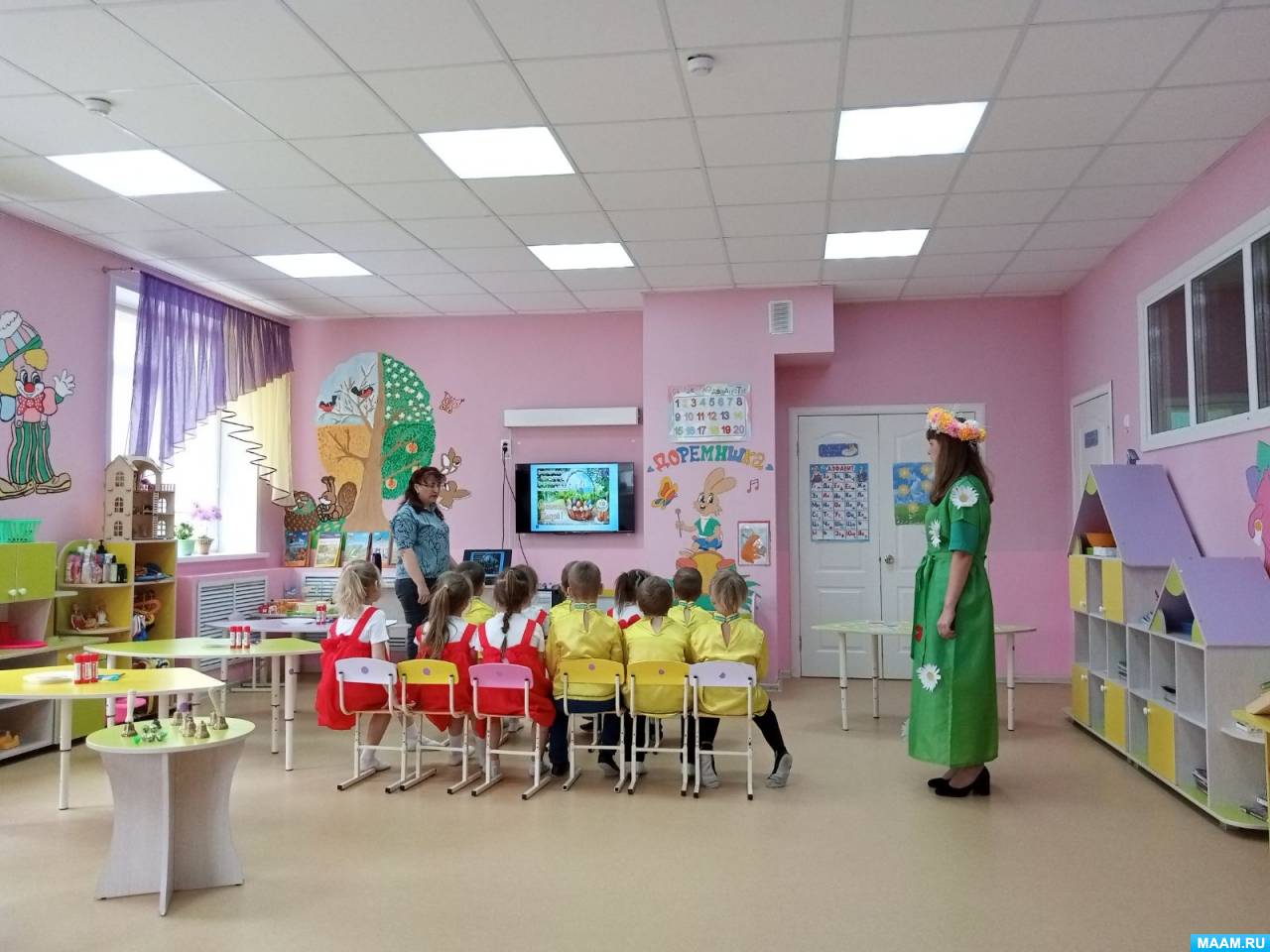 Смотреть фотографию №2 Фото №2 Цель Закрепить знания детей о русских народных праздниках и их традициях