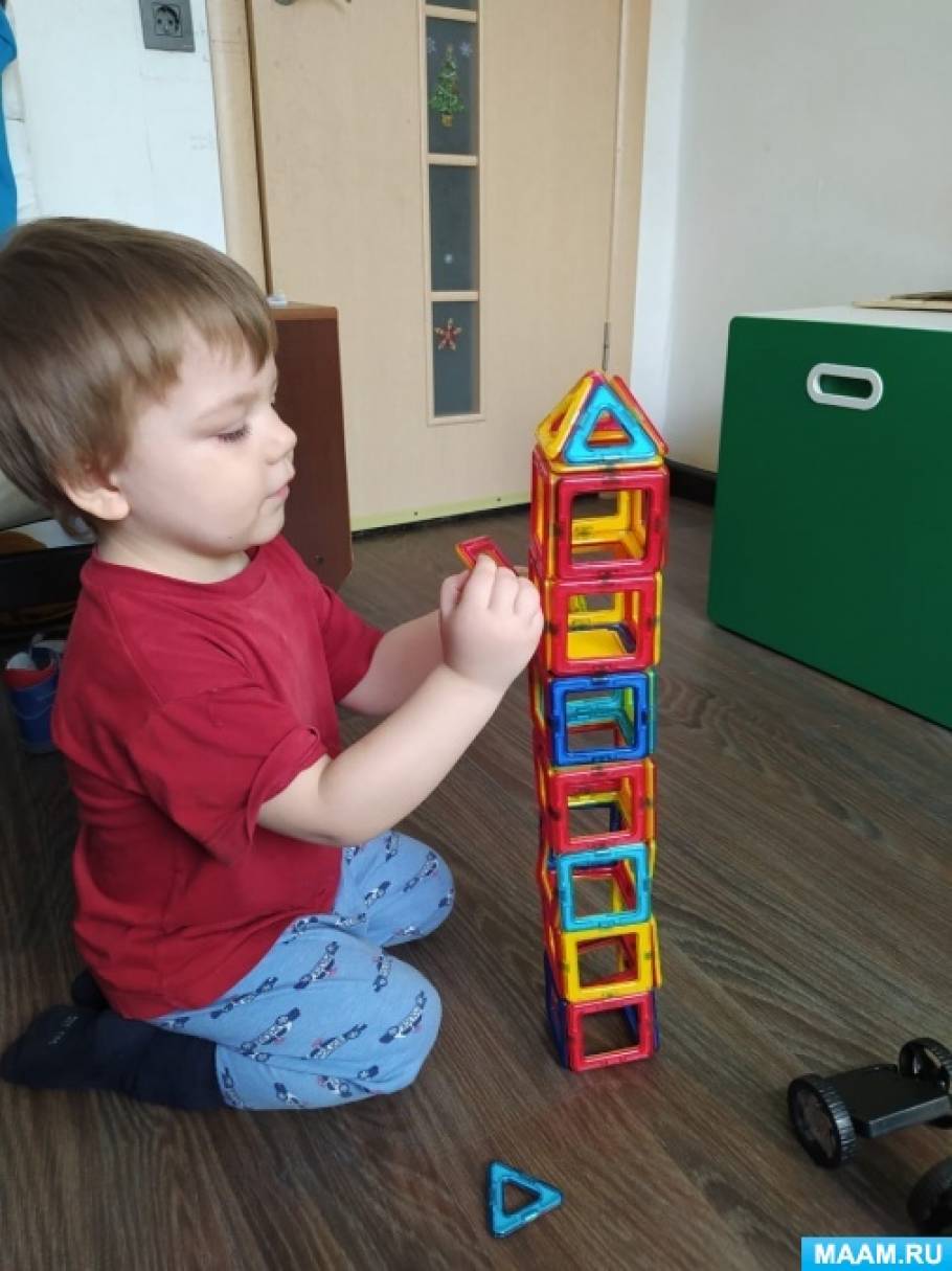 Конспект занятия конструирования «Играем в кубики» во второй младшей ...