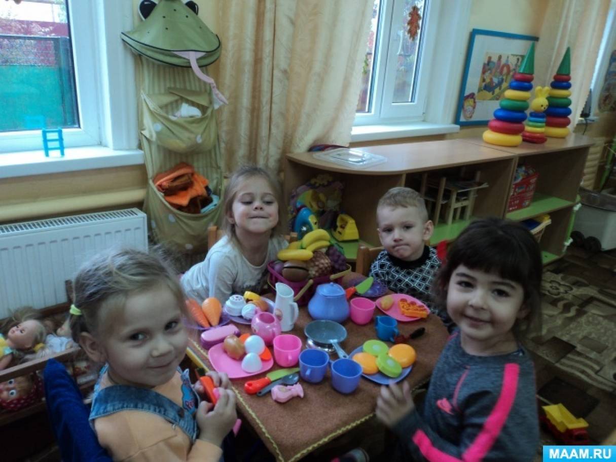 сюжетно ролевая игра готовим обед в младшей группе. detsad 256078 1613994528. сюжетно ролевая игра готовим обед в младшей группе фото. сюжетно ролевая игра готовим обед в младшей группе-detsad 256078 1613994528. картинка сюжетно ролевая игра готовим обед в младшей группе. картинка detsad 256078 1613994528. -- Конспект игры «Вкусный обед» в младшей группе