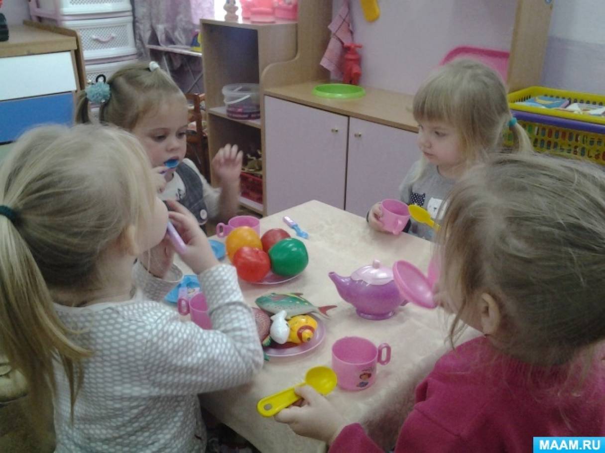 сюжетно ролевая игра готовим обед в младшей группе. detsad 256078 1613994563. сюжетно ролевая игра готовим обед в младшей группе фото. сюжетно ролевая игра готовим обед в младшей группе-detsad 256078 1613994563. картинка сюжетно ролевая игра готовим обед в младшей группе. картинка detsad 256078 1613994563. -- Конспект игры «Вкусный обед» в младшей группе