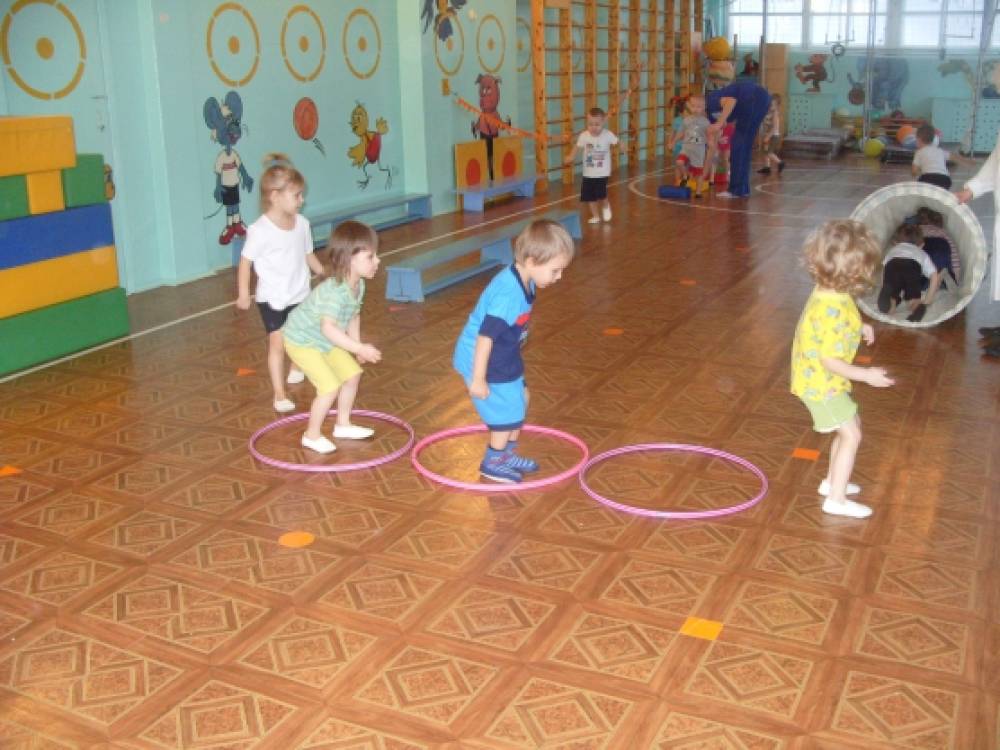 Смотреть фотографию №4 Фото №4 Ведущий Ребята посмотрите сколько к нам пришло гостей