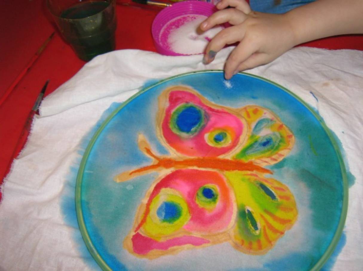 «Бабочка». Мастер-класс для родителей и педагогов по росписи ткани в технике «холодный батик»