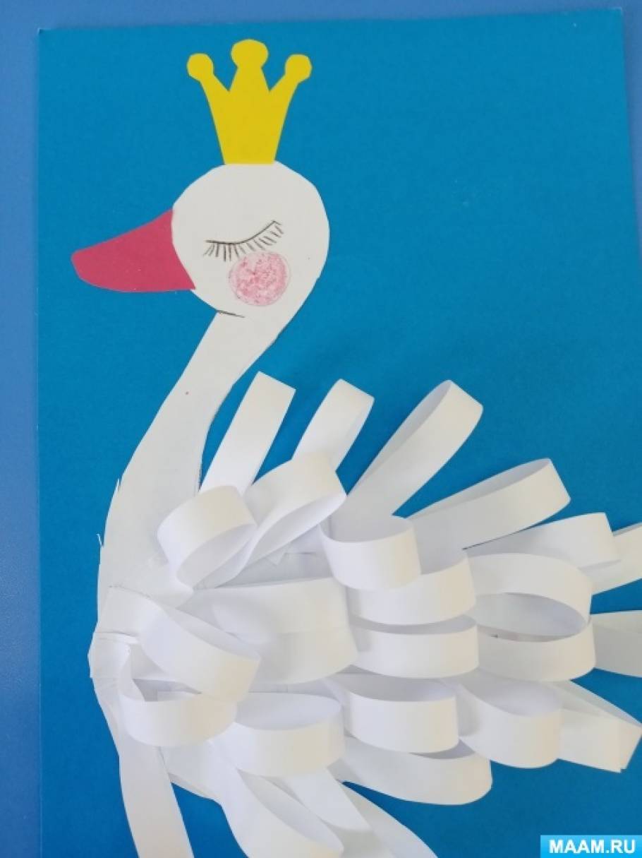 Детский мастер-класс по выполнению объёмной аппликации «Царевна Лебедь» для старших дошкольников