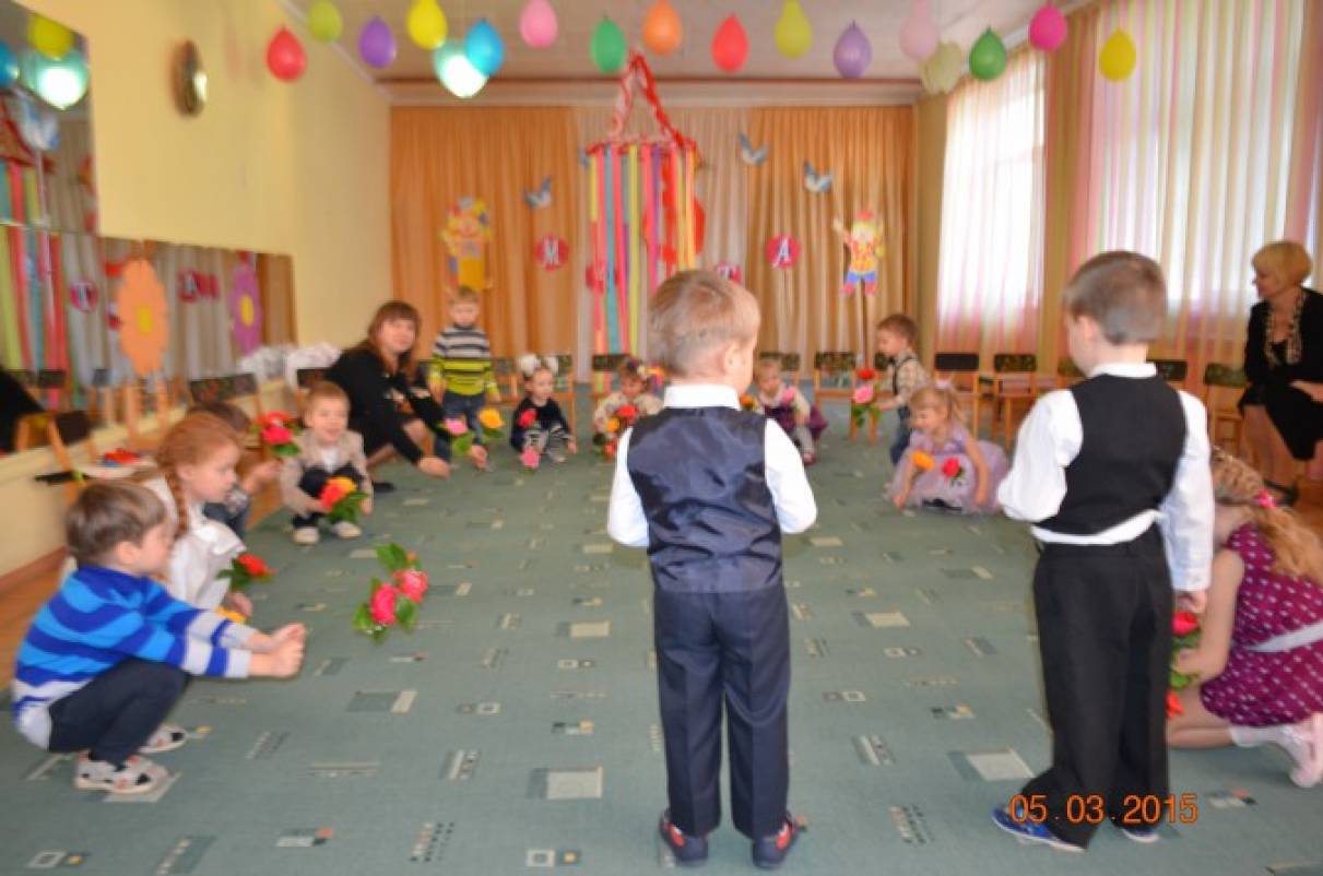 все хожу все я думаю что я завтра маме подарю. Смотреть фото все хожу все я думаю что я завтра маме подарю. Смотреть картинку все хожу все я думаю что я завтра маме подарю. Картинка про все хожу все я думаю что я завтра маме подарю. Фото все хожу все я думаю что я завтра маме подарю