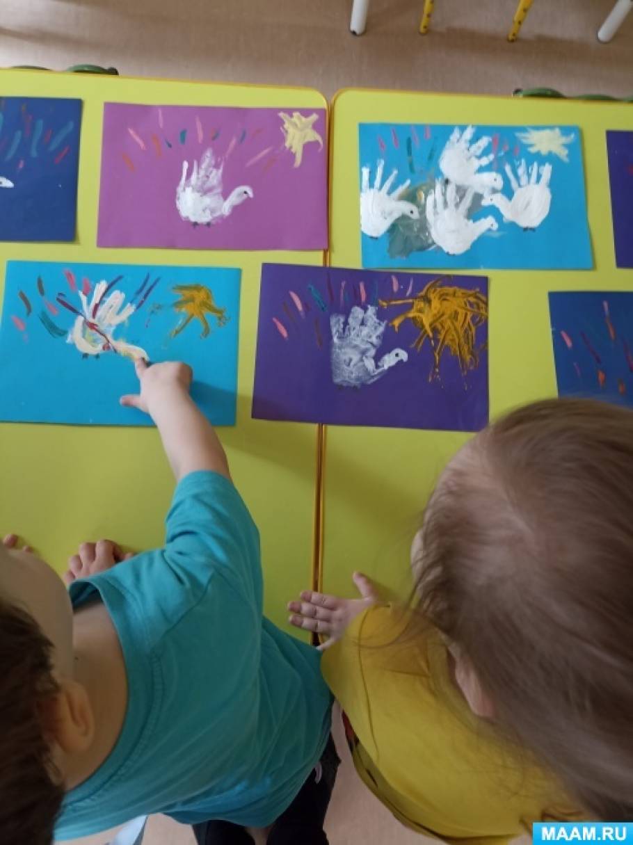 Конспект НОД по рисованию ладошками «Голубь» для детей раннего возраста