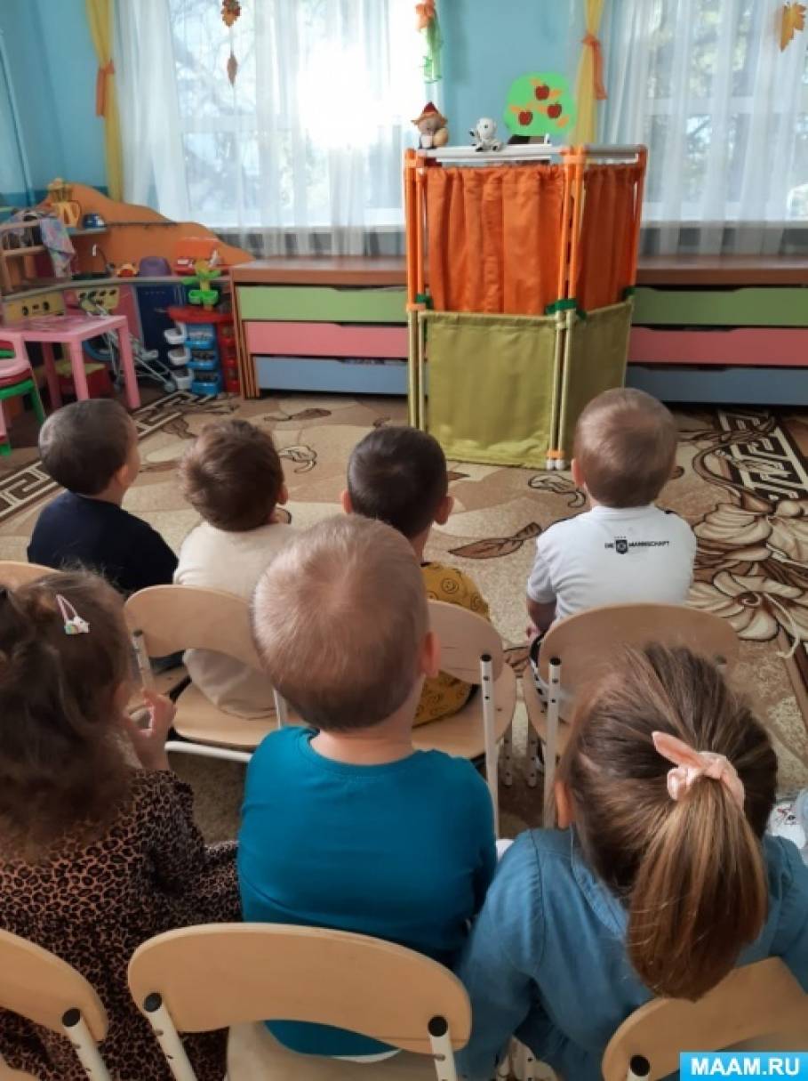 Смотреть фотографию №2 Фото №2 Задачи воспитывать у детей интерес к сказкам и желание быть похожим на положительных сказочных героев