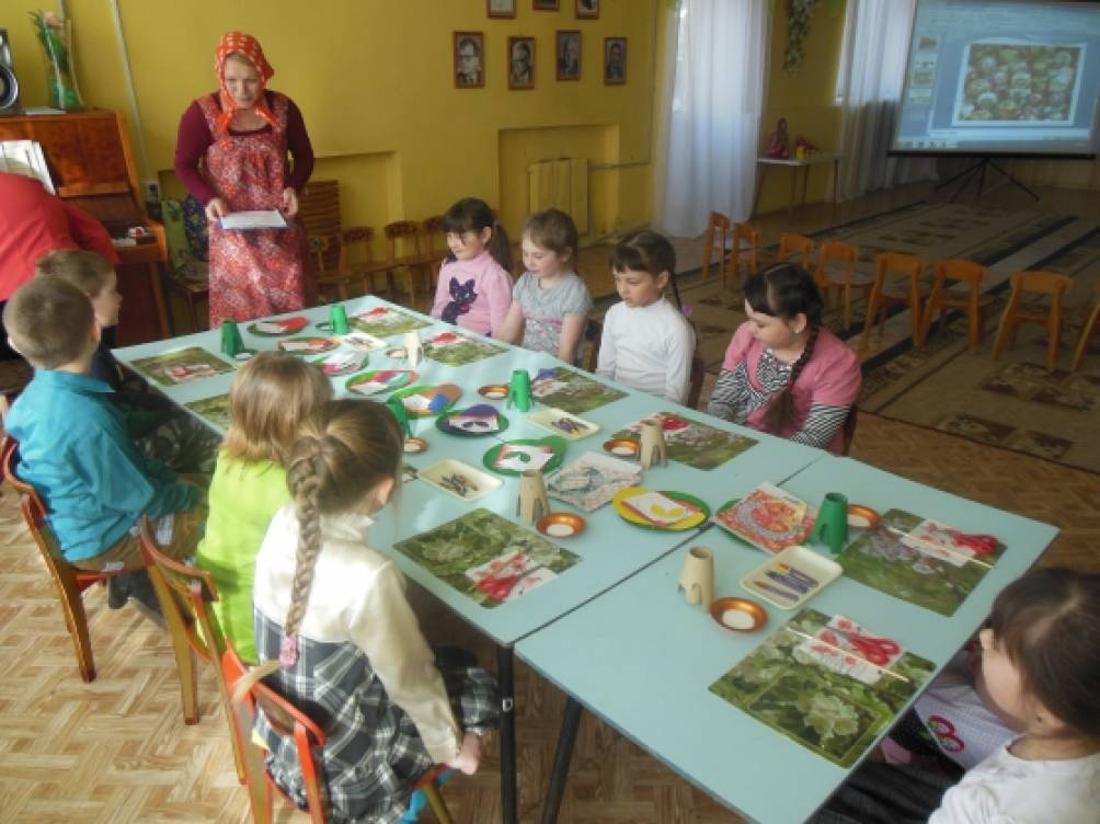 ей доу. у матрешки новоселье занятие во второй младшей. у матрешки новоселье. патриотическая матрешка. у матрешки новоселье занятие младшей группе.