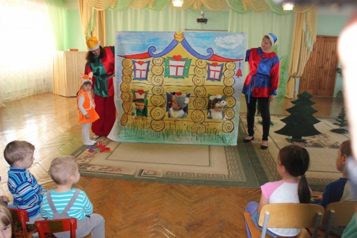 театр в детском саду. развлечение детский сад чуковский. старшая группа спектакль. старшая группа спектакль. театрализованная деятельность в детском саду в старшей группе.