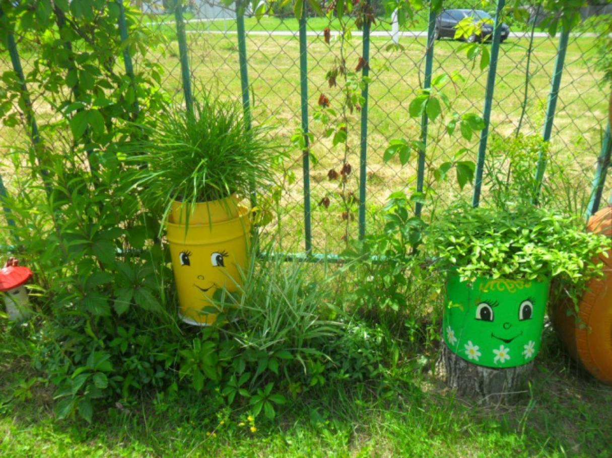  — обновление участка своими руками в детском саду. - фото