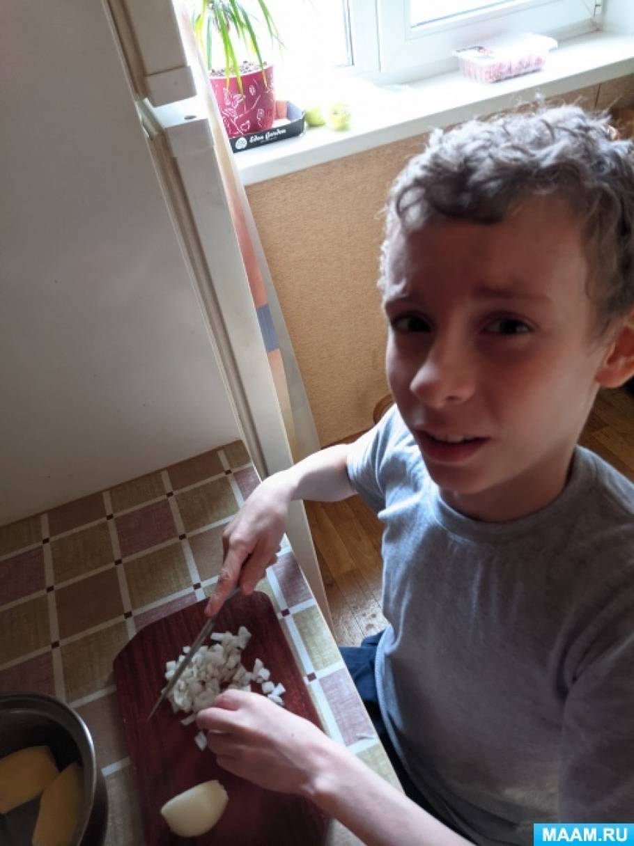 суп помидорник в детском саду рецепт. detsad 2655309 1636458696. суп помидорник в детском саду рецепт фото. суп помидорник в детском саду рецепт-detsad 2655309 1636458696. картинка суп помидорник в детском саду рецепт. картинка detsad 2655309 1636458696. Елена Лякишева Рецепт супа «Помидорник». Фотоочерк