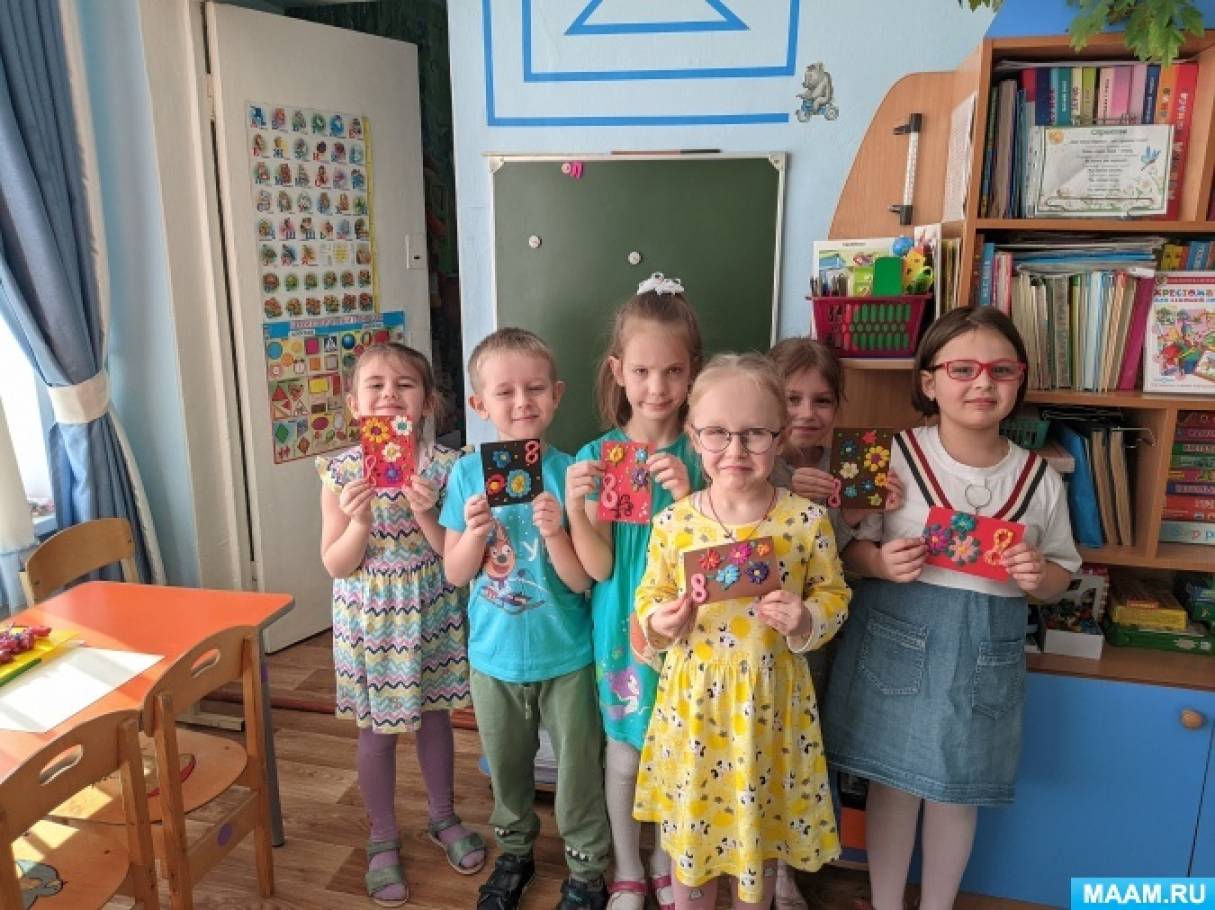 женский день 8 марта для детского сада