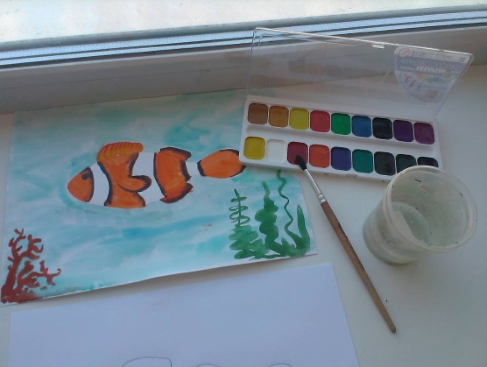 Рисование нарисуй что хочешь красивое в подготовительной. Рисование рыбки в старшей группе. Рисование красками в средней группе. Рисование рыбы в старшей группе. Рисование рыбы в подготовительной группе.