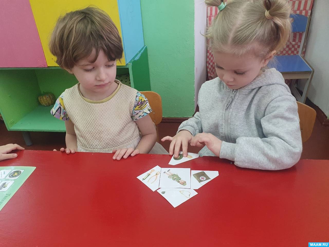 Смотреть фотографию №2 Фото №2 Средняя группа средней группы посвященная Дню