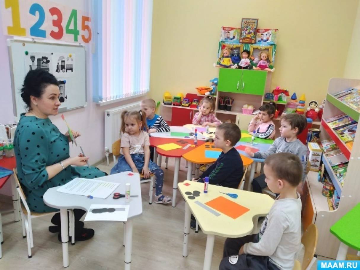 Конструирование из бумаги в средней группе &laquo;Вагон&raquo;