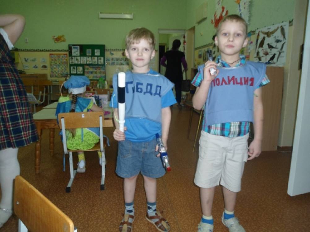 Как мы играем (сюжетно-ролевые игры) Фото Как мы играем (сюжетно-ролевые игры)