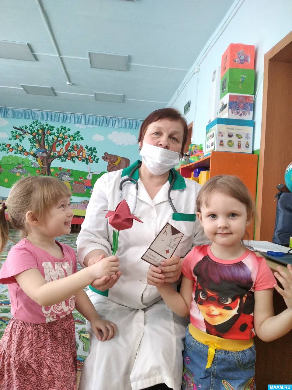 Сценарий мероприятия для детей 1–3 лет «День медицинского работника!»