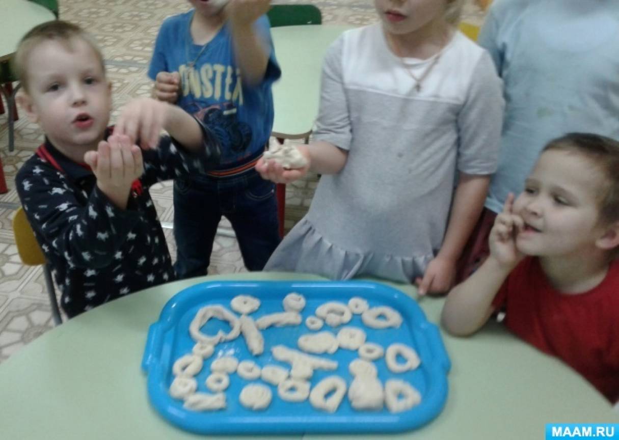 лепка пироги пшеничные старшая группа. detsad 280347 1602944478. лепка пироги пшеничные старшая группа фото. лепка пироги пшеничные старшая группа-detsad 280347 1602944478. картинка лепка пироги пшеничные старшая группа. картинка detsad 280347 1602944478. Анна Александровна Калёнова Конспект НОД по лепке из солёного теста «Хлебобулочные изделия» в старшей группе