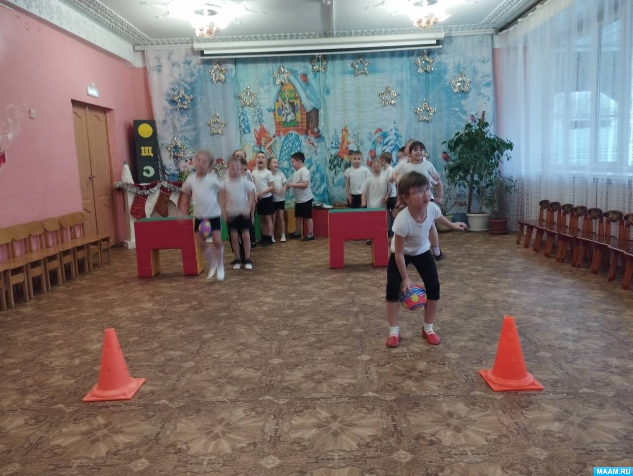 Смотреть фотографию №4 Фото №4 Работа инструкторов по физкультуре Темочки Формировать и совершенствовать двигательные умения и навыки в играх эстафетах и основных видах движения