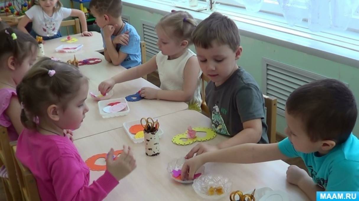 аппликация подарок для мамы в средней группе. Смотреть фото аппликация подарок для мамы в средней группе. Смотреть картинку аппликация подарок для мамы в средней группе. Картинка про аппликация подарок для мамы в средней группе. Фото аппликация подарок для мамы в средней группе