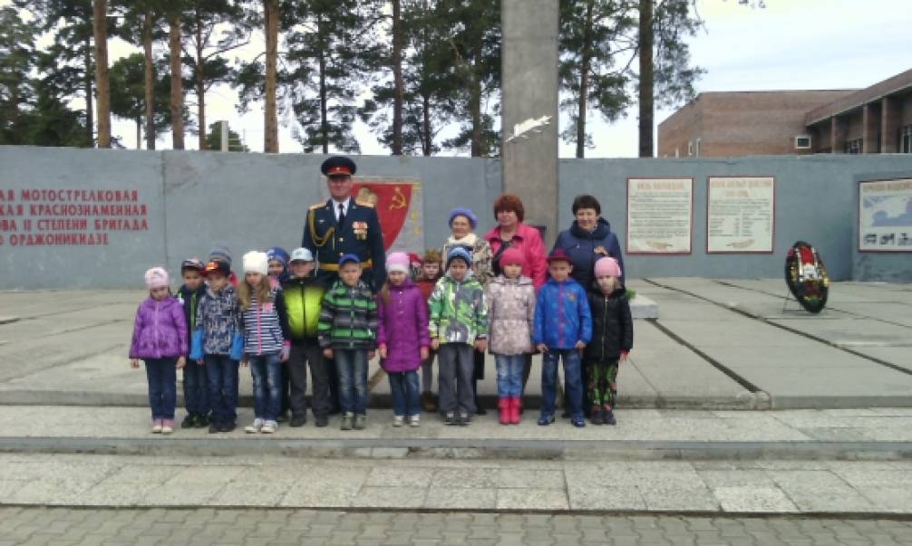 Смотреть фотографию №4 Фото №4 Смотрю я памяти в глаза в них внукам мирные заветы и торжество и боль Победы и горькой радости слеза
