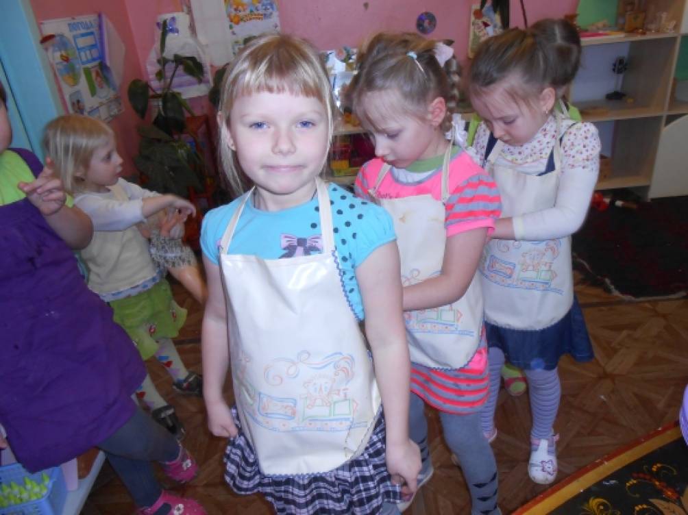 Конспект организации и руководства хозяйственно-бытового труда детей дошкольного возраста в старшей группе Фото Конспект организации и руководства хозяйственно-бытового труда детей дошкольного возраста в старшей группе