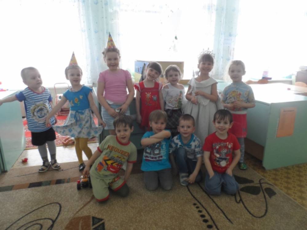 Использование игровых пособий по технологии ТРИЗ в работе с детьми 4–5 лет Фото Использование игровых пособий по технологии ТРИЗ в работе с детьми 4–5 лет
