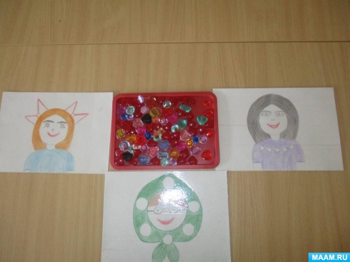 Дидактическая игра для детей дошкольного возраста с камешками Марблс «Украшения для мамы, бабушки, сестренки»