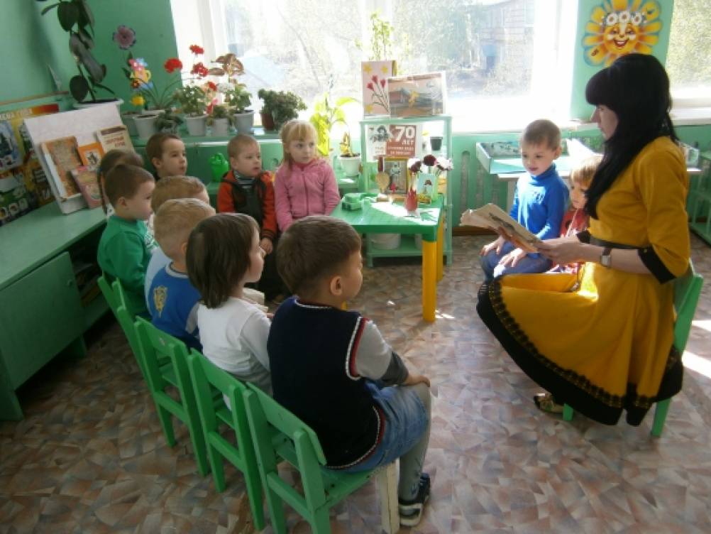 Час одновременного чтения произведений о Великой Отечественной войне, в рамках международной акции «Читаем детям о войне» Фото Час одновременного чтения произведений о Великой Отечественной войне, в рамках международной акции «Читаем детям о войне»