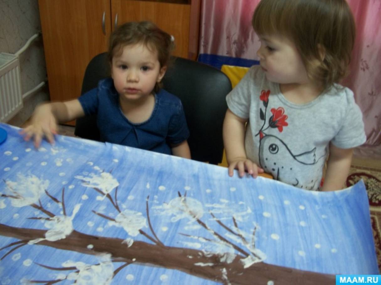 рисование снегопад во второй младшей группе. снегопад ватными палочками. рисование снежок в ясельной группе. рисование вяселтной группе щима. рисование в ясельной группе.