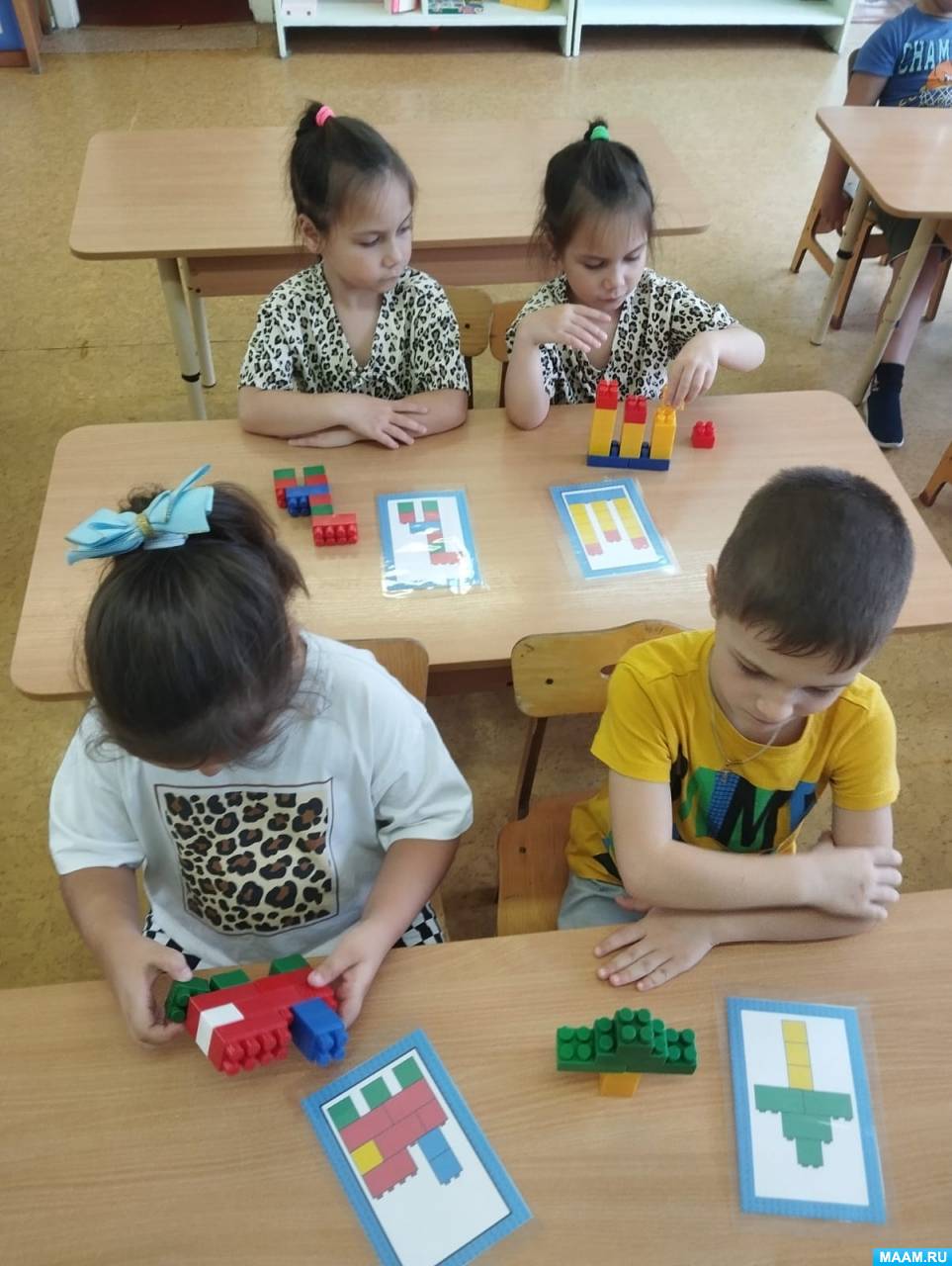 ���� � ������������� ���� ��������� ��������������� �������� ����������� ������������ LEGO�