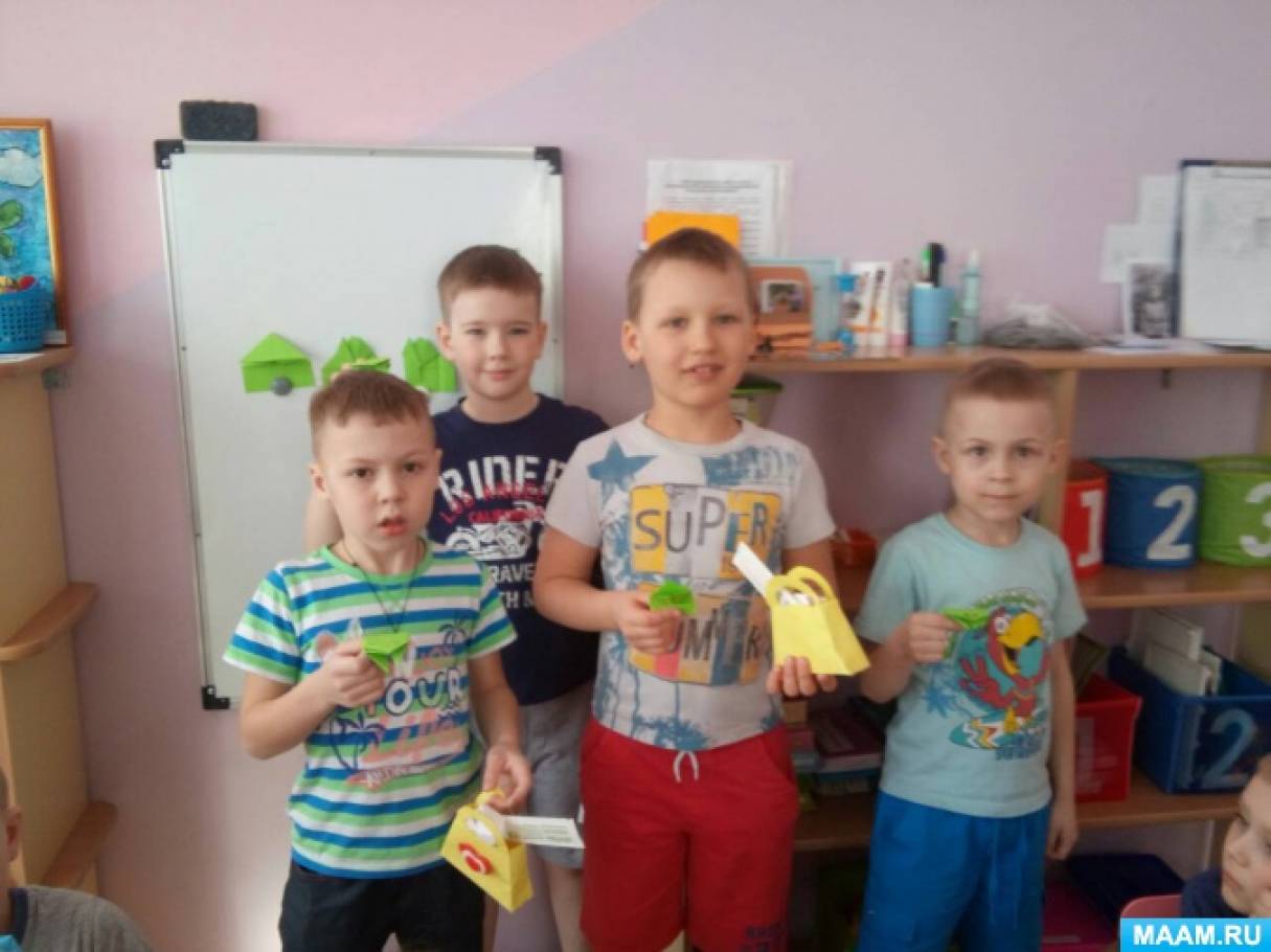 Смотреть фотографию №5 Фото №5 Публикация Опыт проведения технологии Клубного часа ДОУ размещена в разделах Экспериментирование