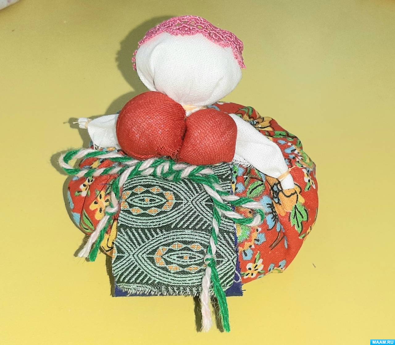Кукла травница