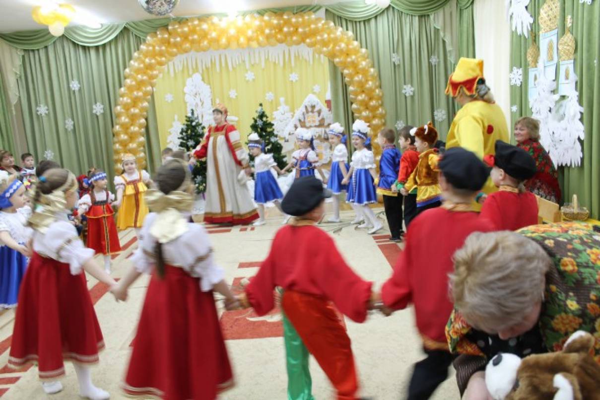 Весенние развлечения в детском саду сценарии. Сценарий фольклорного праздника вечер в деревне.