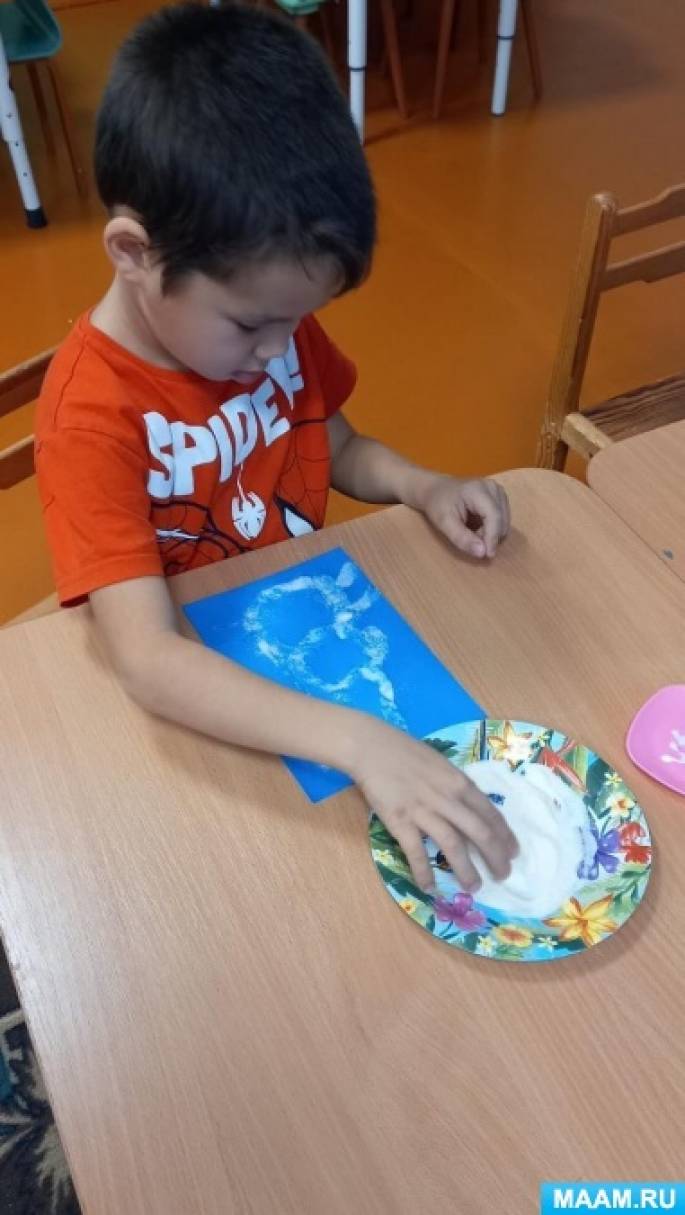 Конспект занятия по рисованию манкой «Снеговик» (5 фото). Воспитателям ...