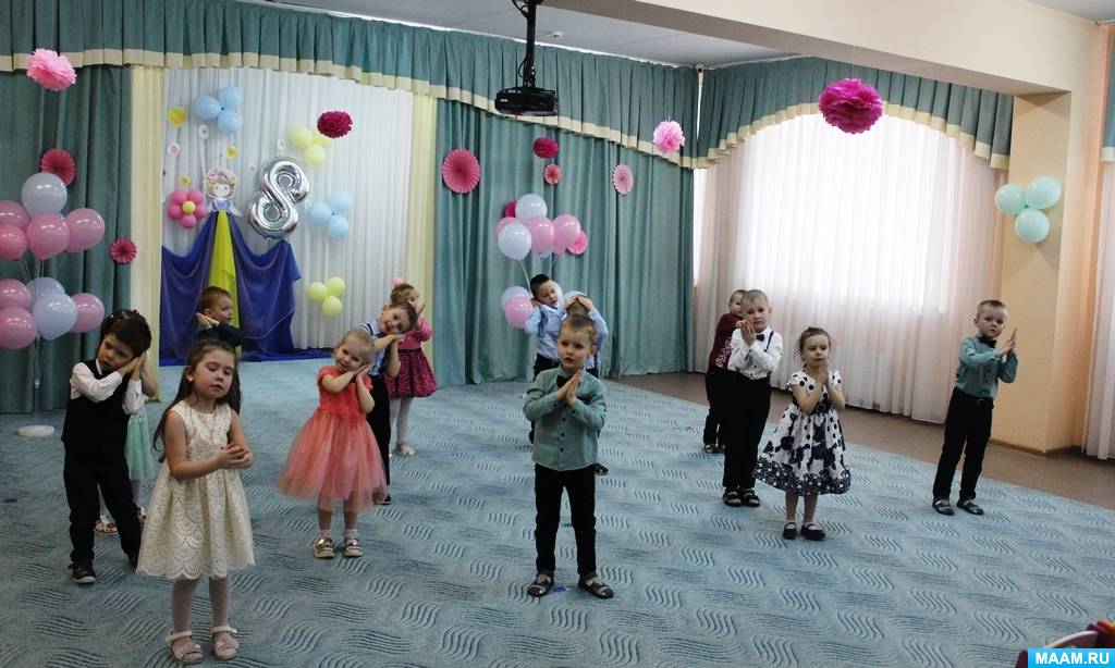 8 марта весна