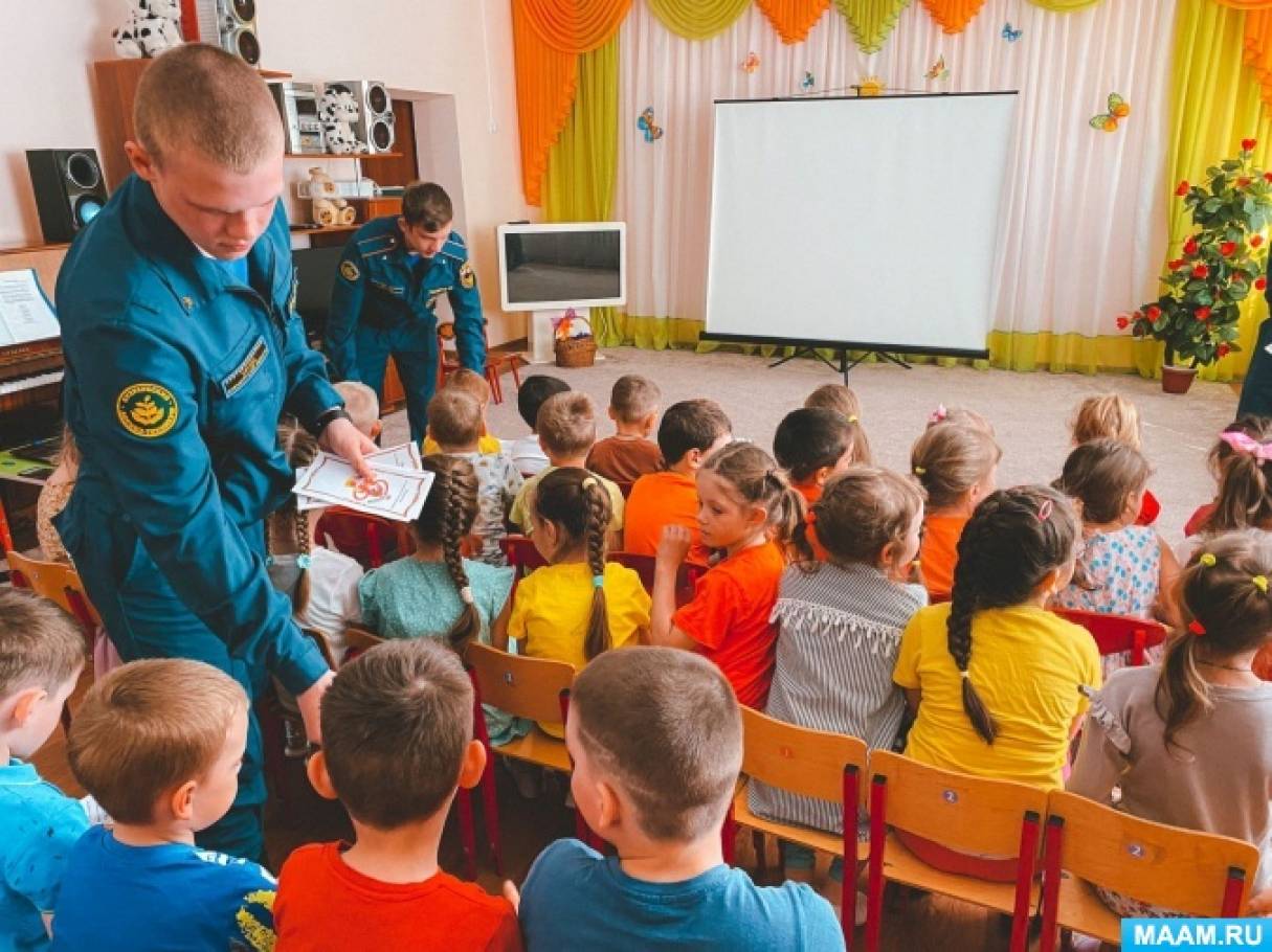 Фотоотчет о проведении противопожарных мероприятий в средней группе (4 ...