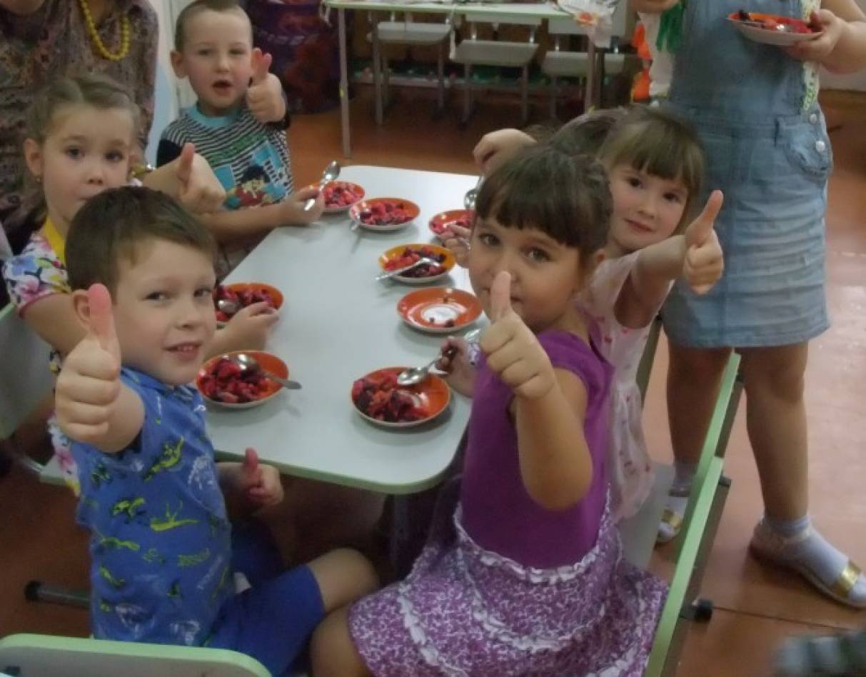 воспитатель детского сада новокузнецк. детский садик воспитатель. детский сад 269 новокузнецк. фото воспитателей детского сада. мбдоу детский сад 2 звездочка г саки.