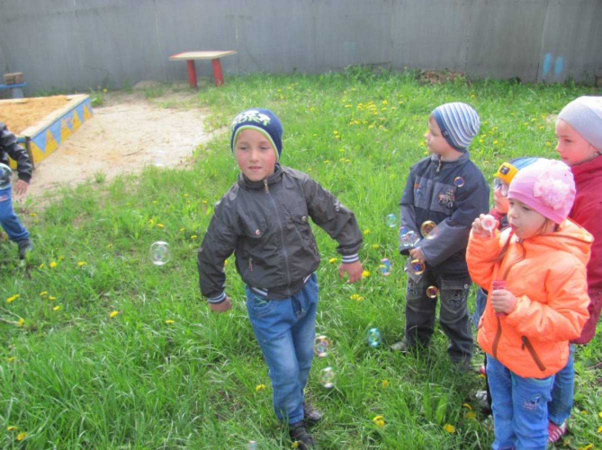 что такое опыты беседа с детьми. detsad 317065 1433307644. что такое опыты беседа с детьми фото. что такое опыты беседа с детьми-detsad 317065 1433307644. картинка что такое опыты беседа с детьми. картинка detsad 317065 1433307644. Марина Зайцева Тематическая неделя в детском саду «Опыты и эксперименты»