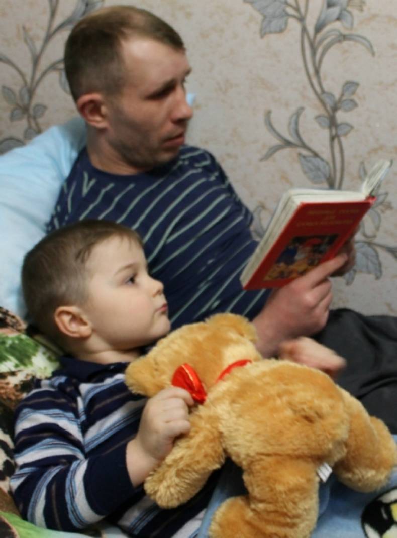 Акция почитай мне сказку на ночь. detsad 3187 1426525184. Акция почитай мне сказку на ночь фото. Акция почитай мне сказку на ночь-detsad 3187 1426525184. картинка Акция почитай мне сказку на ночь. картинка detsad 3187 1426525184. Татьяна Безменова Акция «Прочитай мне, мама, сказку» в рамках проекта «Старая добрая сказка»