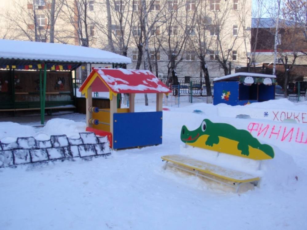 Оформление зимнего физкультурного участка в детском саду